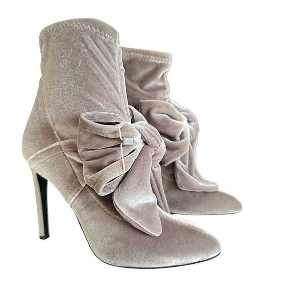 Giuseppe Zanotti Gray Soft Velvet Bow Stiletto Heel Ankle Boots Booties Sz 37